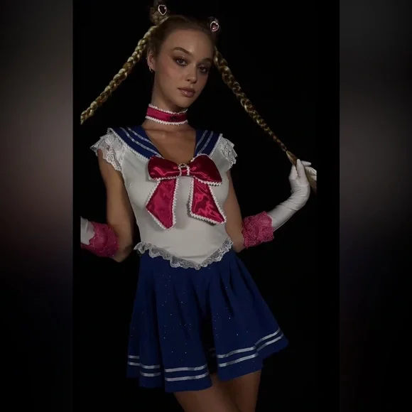 Sailor-Inspired Blue and Pink Dress - Picture 3 of 7